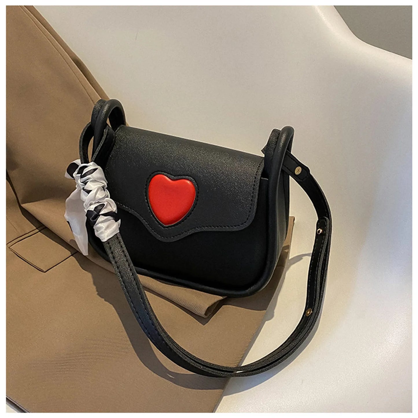 😊Cute Love Shoulder Bag Fashionable and Personalized Crossbody Bag Versatile PU Leather Mobile Phone Pouch Women Underarm Bags🥳